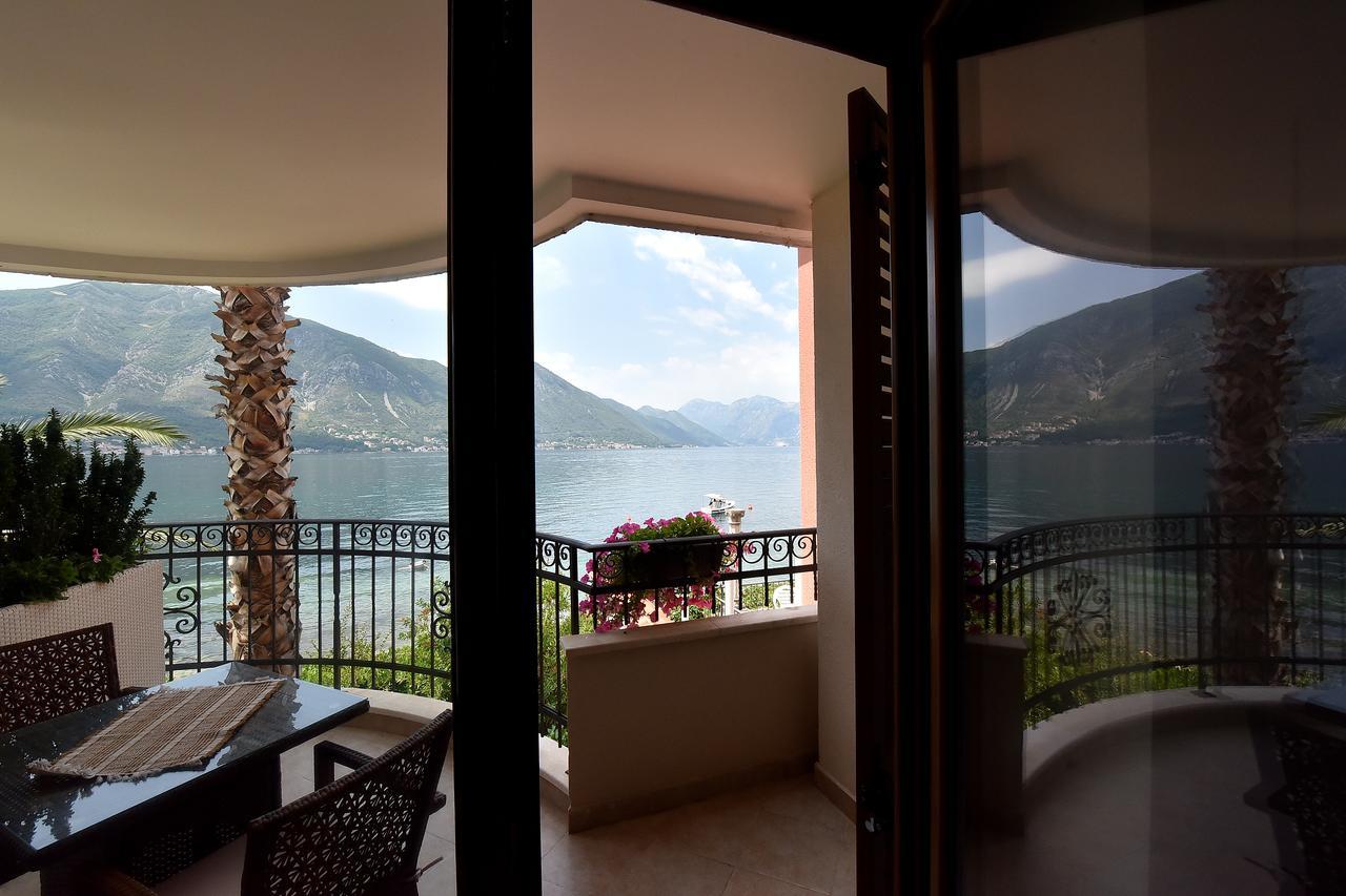 Apartment Maniva Kotor Eksteriør billede