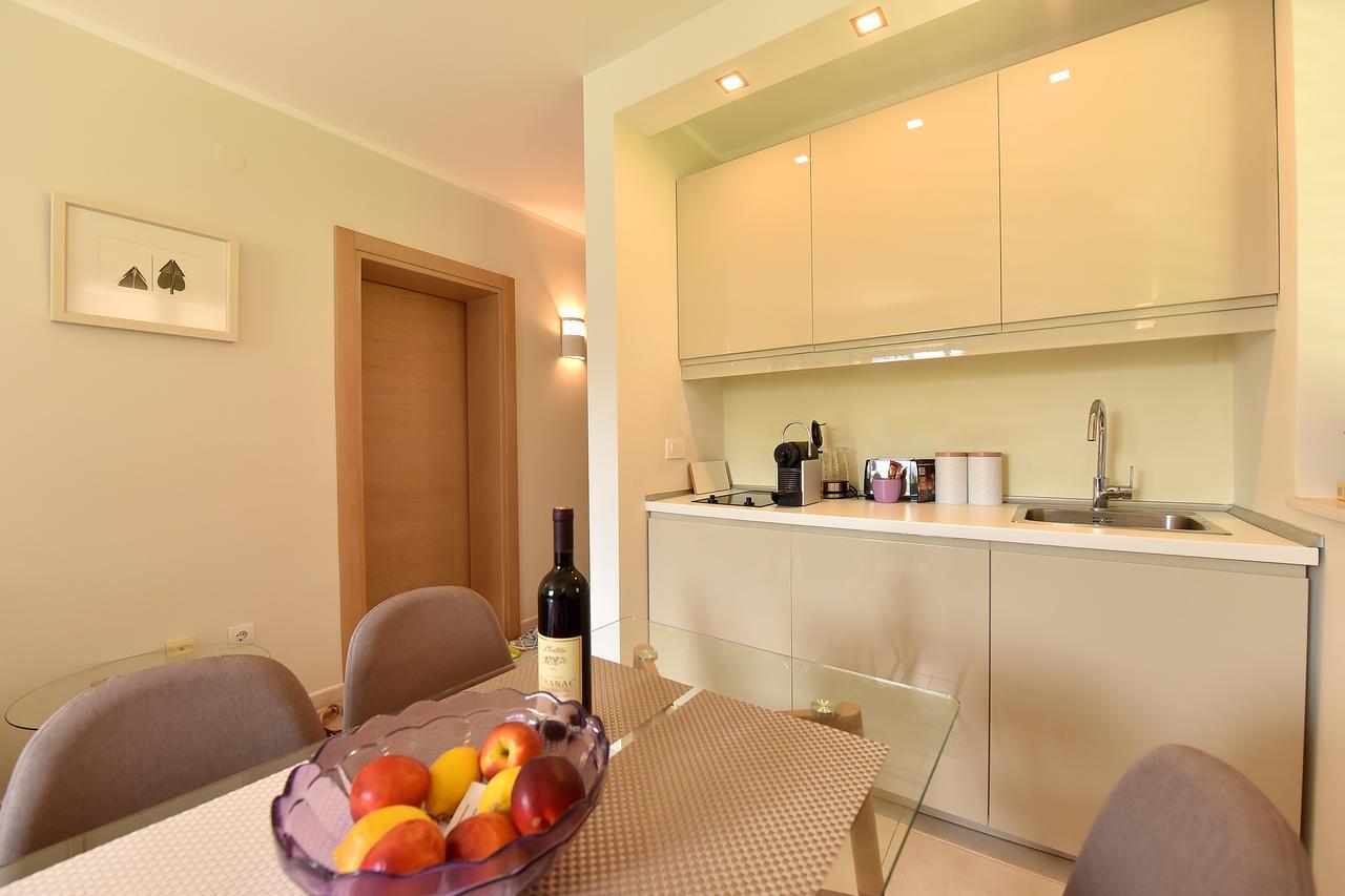 Apartment Maniva Kotor Eksteriør billede